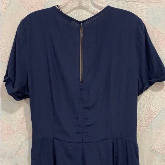 NEW Zara V-Neck Navy Romper with Buckle - L - Picture 7 of 9